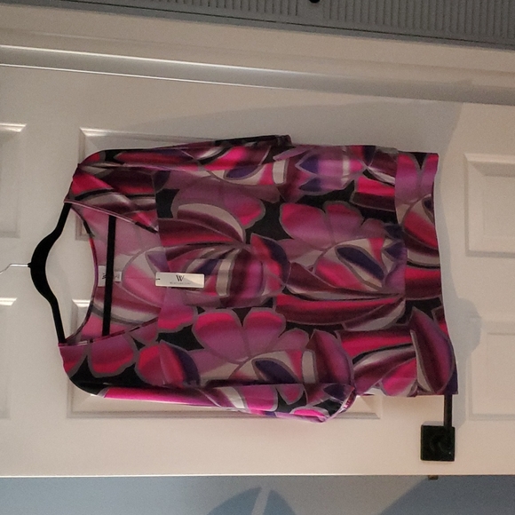 Two XL Blouses - Picture 2 of 8